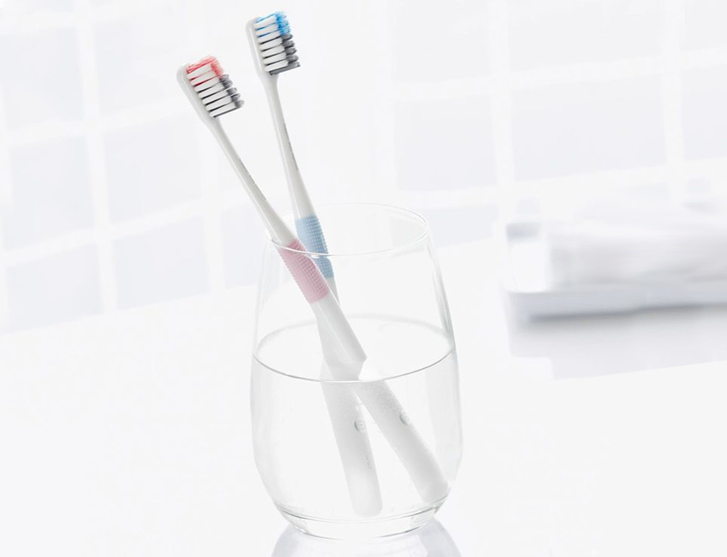 nabor-zubnyh-shchetok-dr-bei-colors-4sht-2.jpg